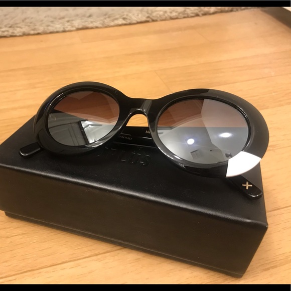 COPY - JPLUS cat eye sunglasses with white stripe - Picture 1 of 8